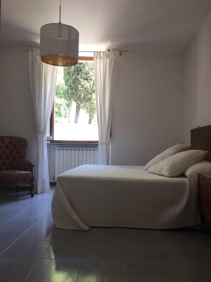 Civico 10 Hotel Gubbio Luaran gambar