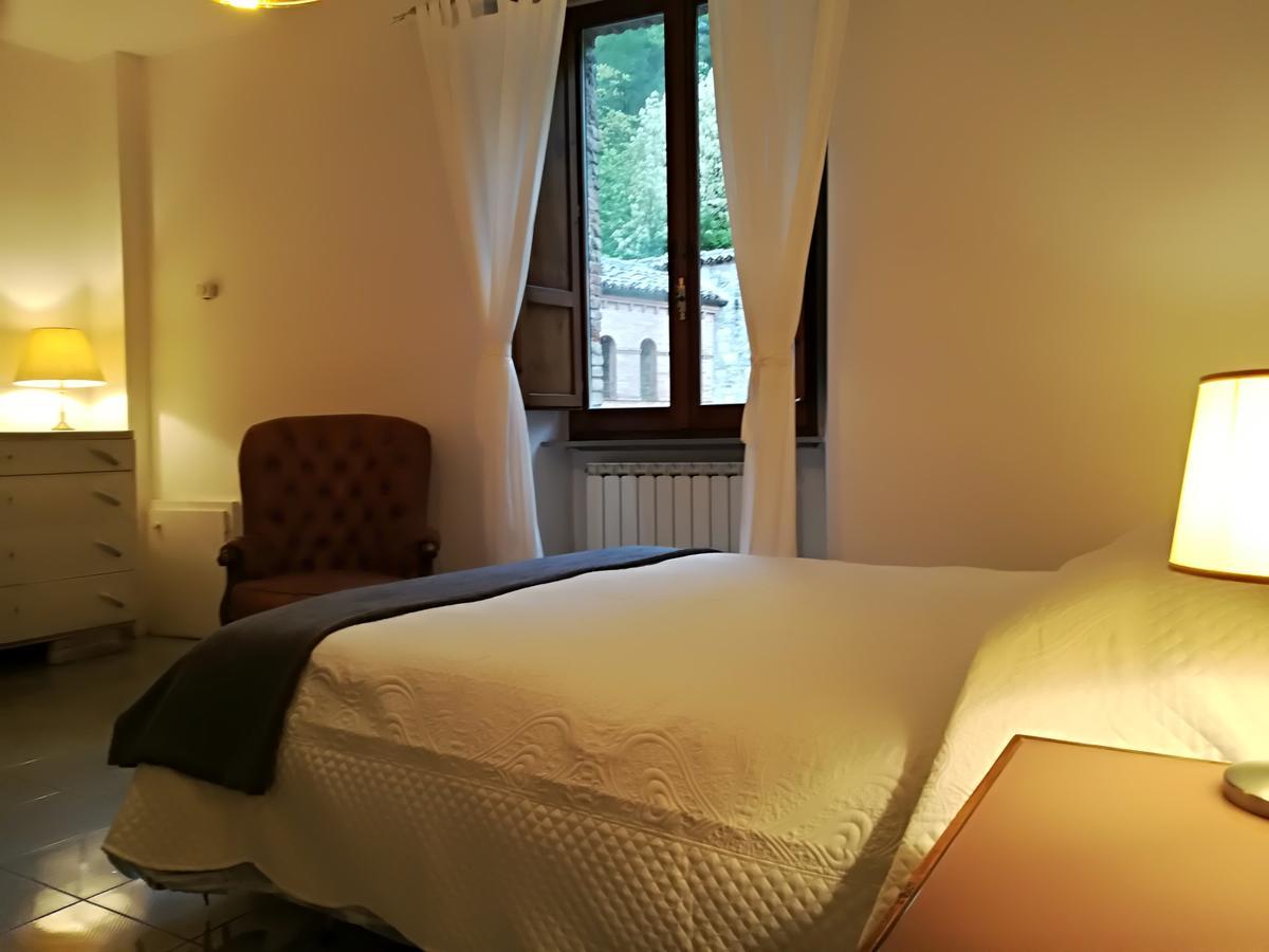 Civico 10 Hotel Gubbio Luaran gambar
