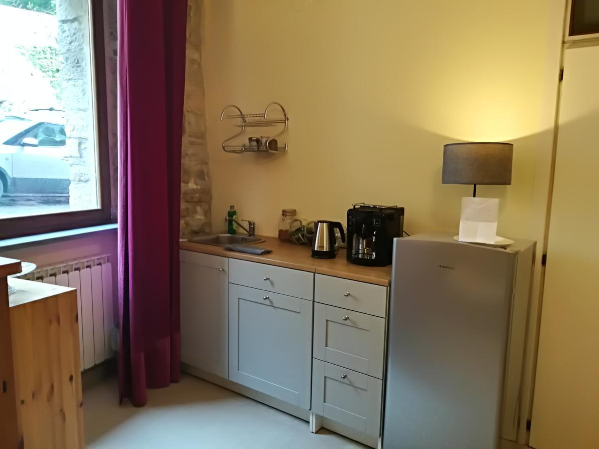 Civico 10 Hotel Gubbio Luaran gambar