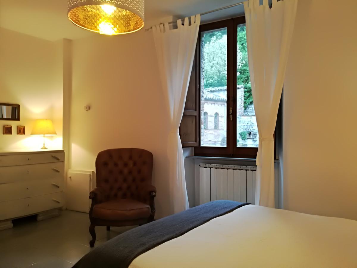 Civico 10 Hotel Gubbio Luaran gambar